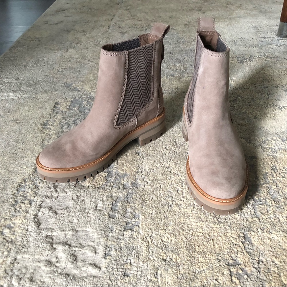 Timberland Courmayeur Valley Chelsea Boots